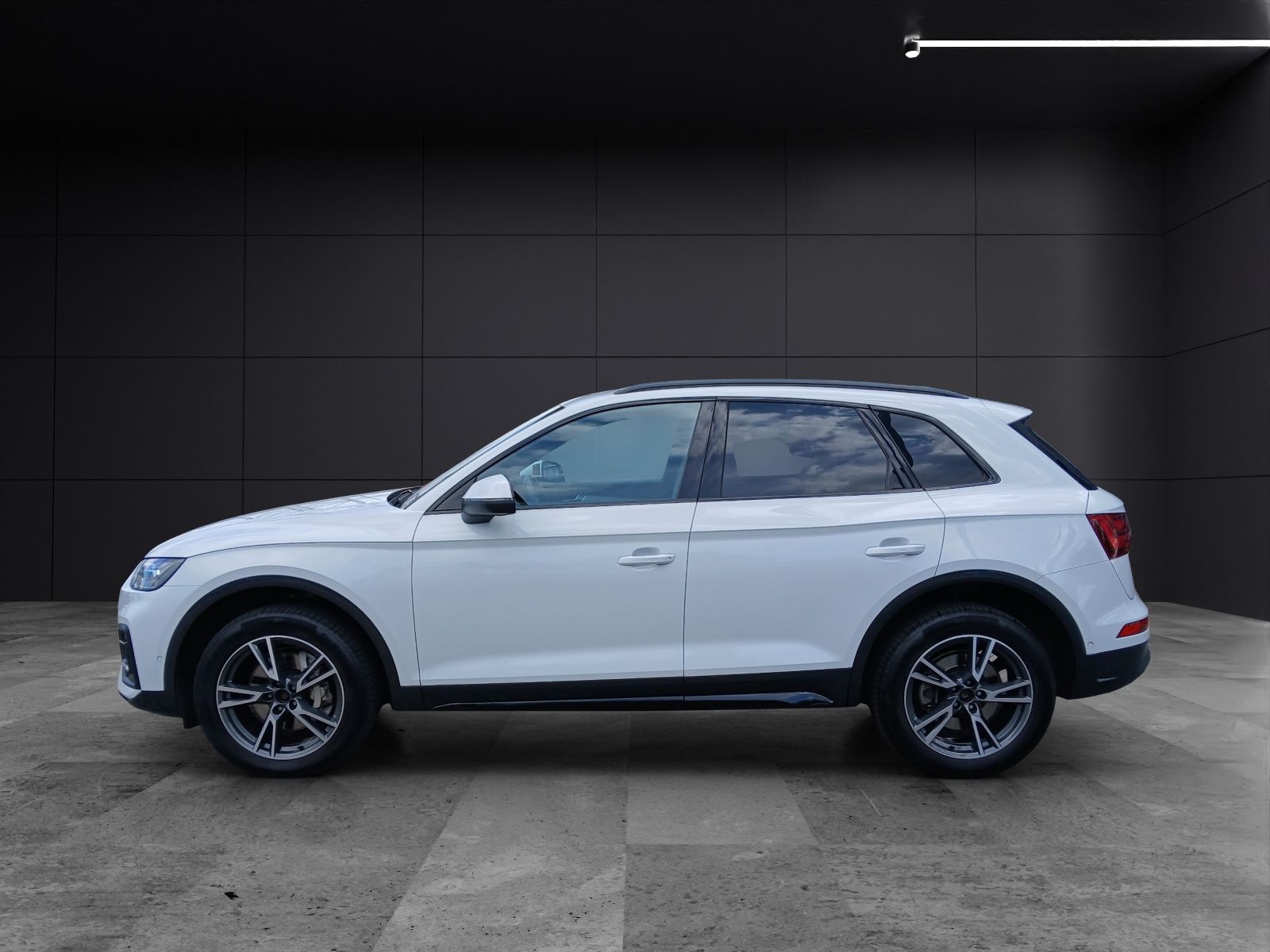 Fahrzeugabbildung Audi Q5 45 TFSI advanced quattro S-tronic LED Nai AVC