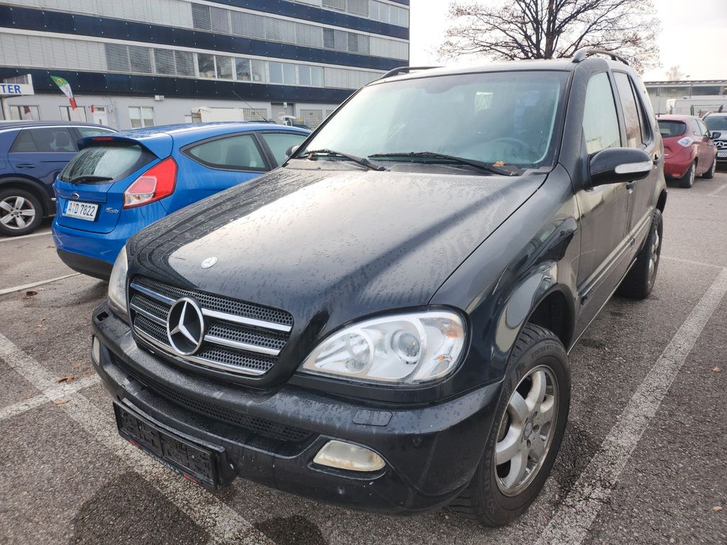 Mercedes-Benz ML 270