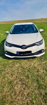 Toyota Auris Team Deutschland 1,2-l-Turbo S/S Team ... - Toyota Auris 1.2 Turbo