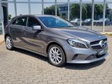 Mercedes-Benz A 200 +URBAN+KEYLESS+GARMIN-MAP+LED+PARKTRONIC++ - Mercedes-Benz A 200 mit Benzin-Antrieb: Navigationssystem, Limousine
