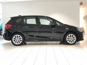 BMW Active Tourer 225xe KLIMA LED NAV PDC SHZ TEMP
