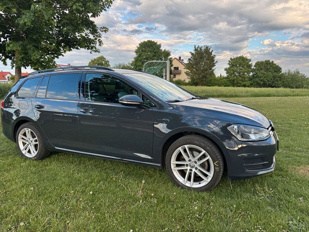 Image of Volkswagen Golf