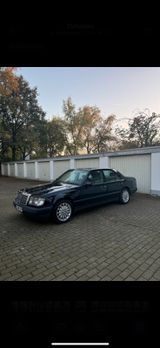 Mercedes-Benz Mercedes Benz w124 200D H-Kennzeichen / Ta... - Mercedes-Benz 200: W124 200d