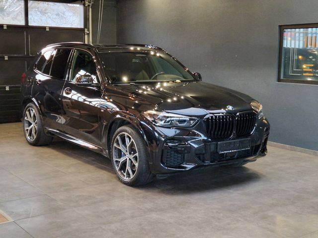 BMW X5 xDrive30d M Sport *7-Sitzer*Head Up*Pano*AHK