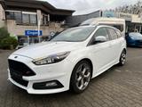 Ford Focus Turnier ST 2,0 Ecoboost Navi Bi-Xenon - Ford Gebrauchtwagen in Münster