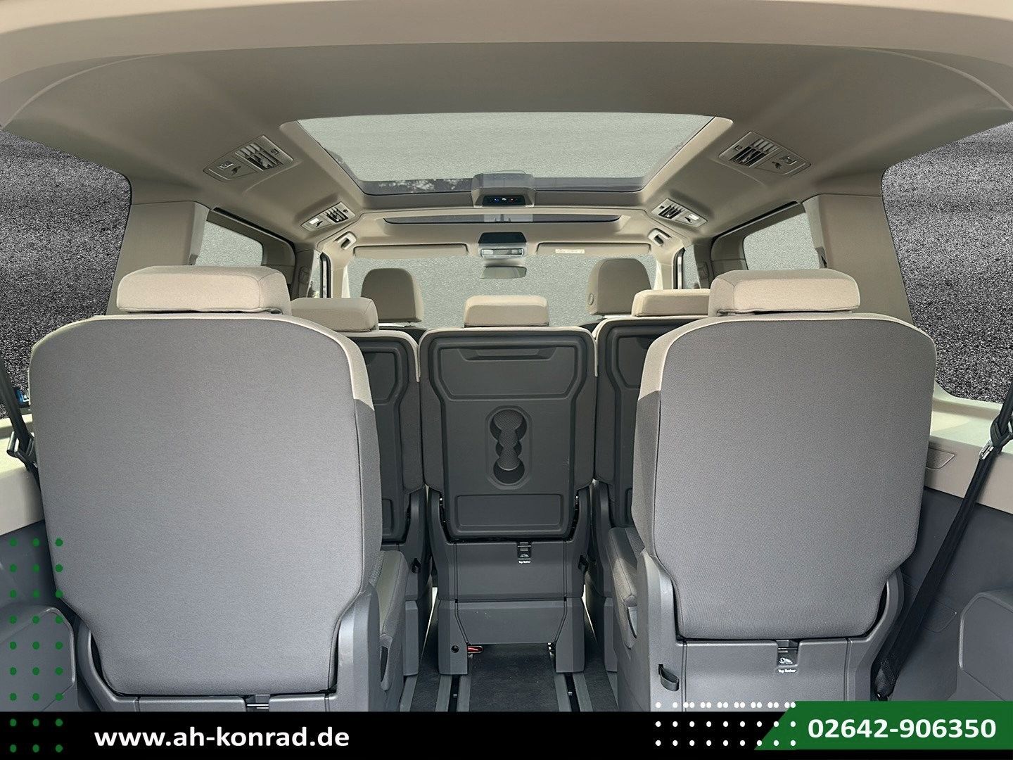 Fahrzeugabbildung Volkswagen T7 Multivan 2.0 TDI LR DSG+NAVI+ST-HZG.+AHK+Pano