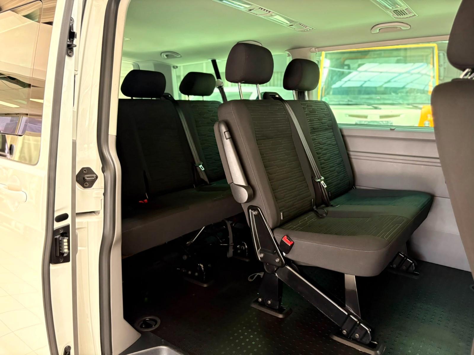 Volkswagen T6.1 Caravelle/Lang/7-Sitzer/Automatik/AHK/Neuzu