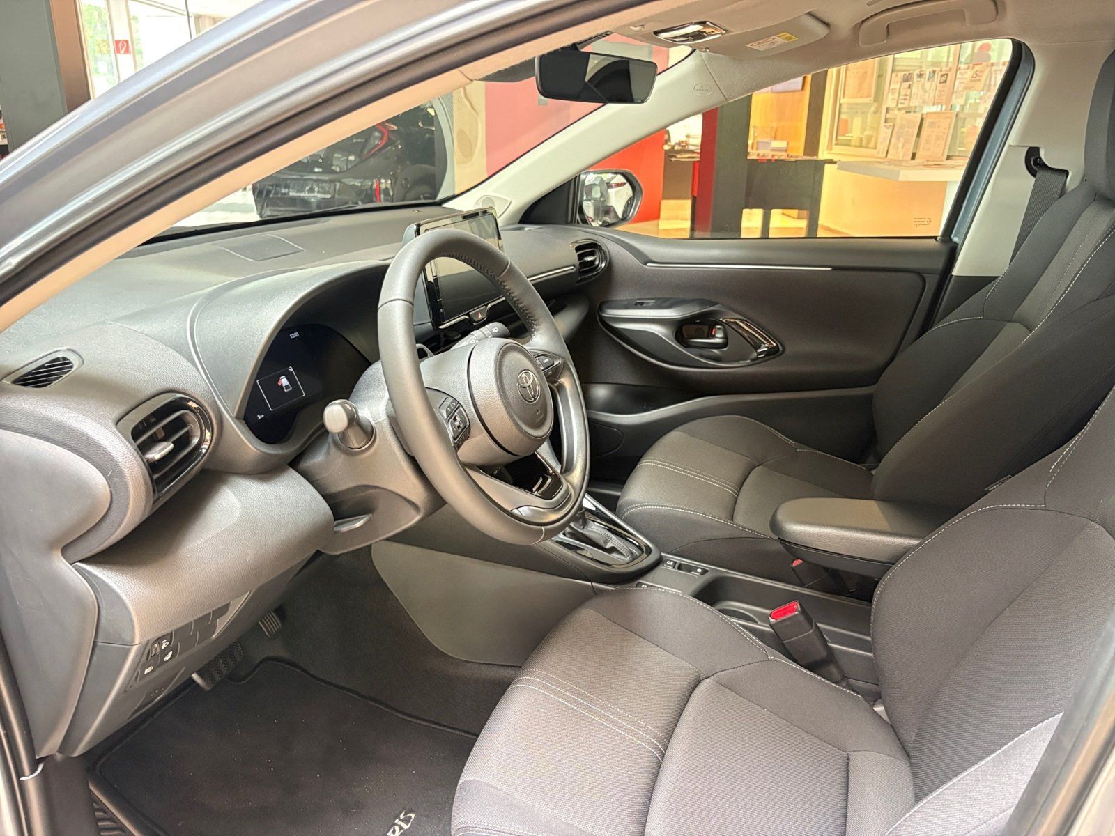 Toyota Yaris - Bild 9