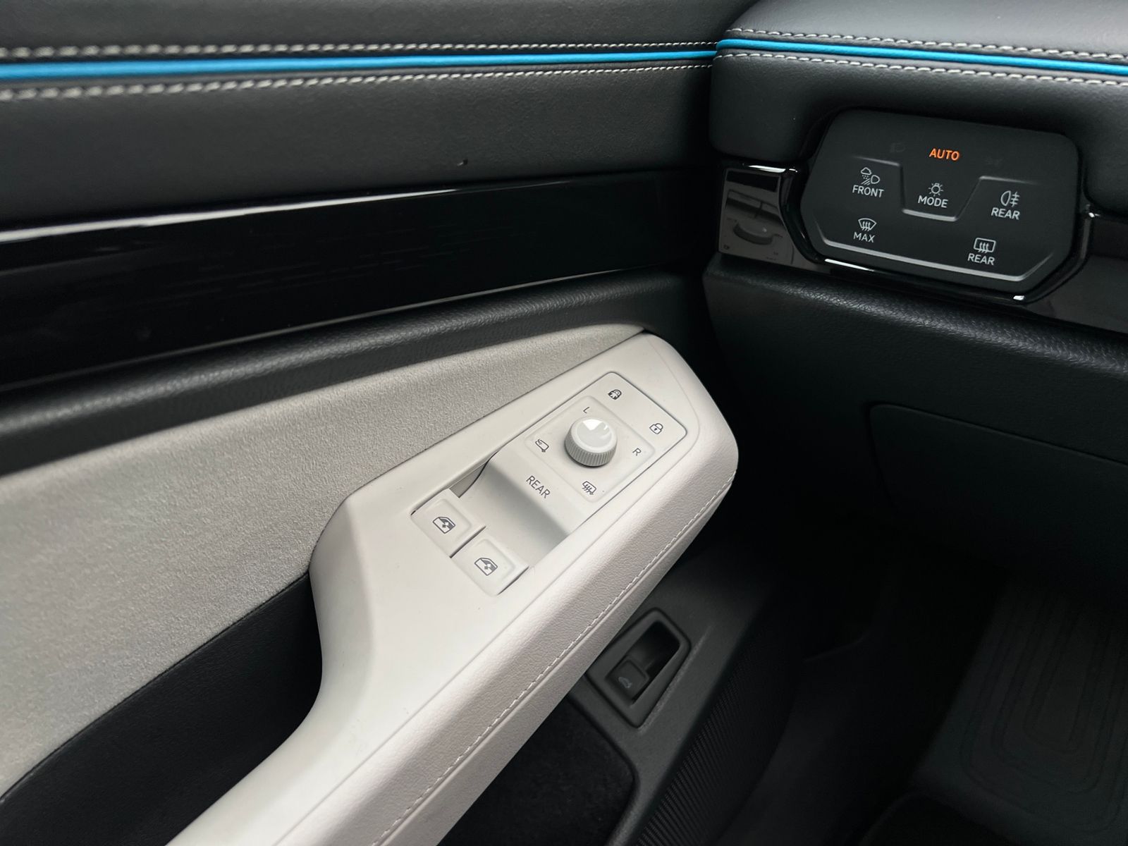 Fahrzeugabbildung Volkswagen ID.7 Pro 77 kWh *IQ.Light,Exterieurpaket,19'-LM*