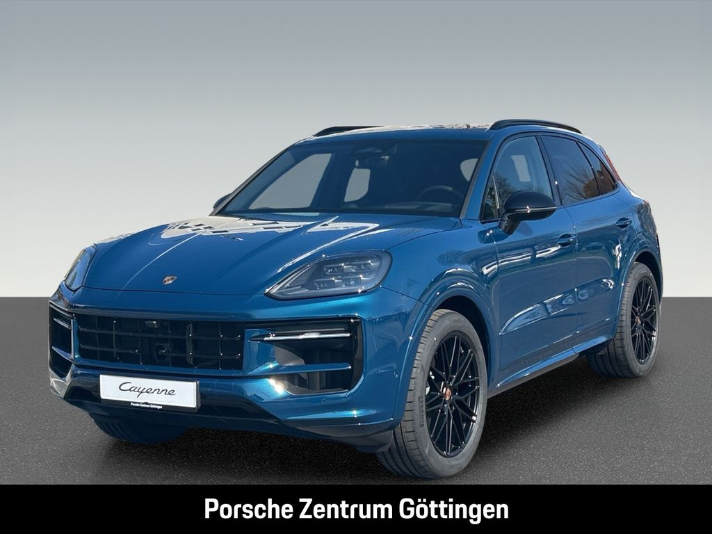 Porsche Cayenne — hlavná fotografia