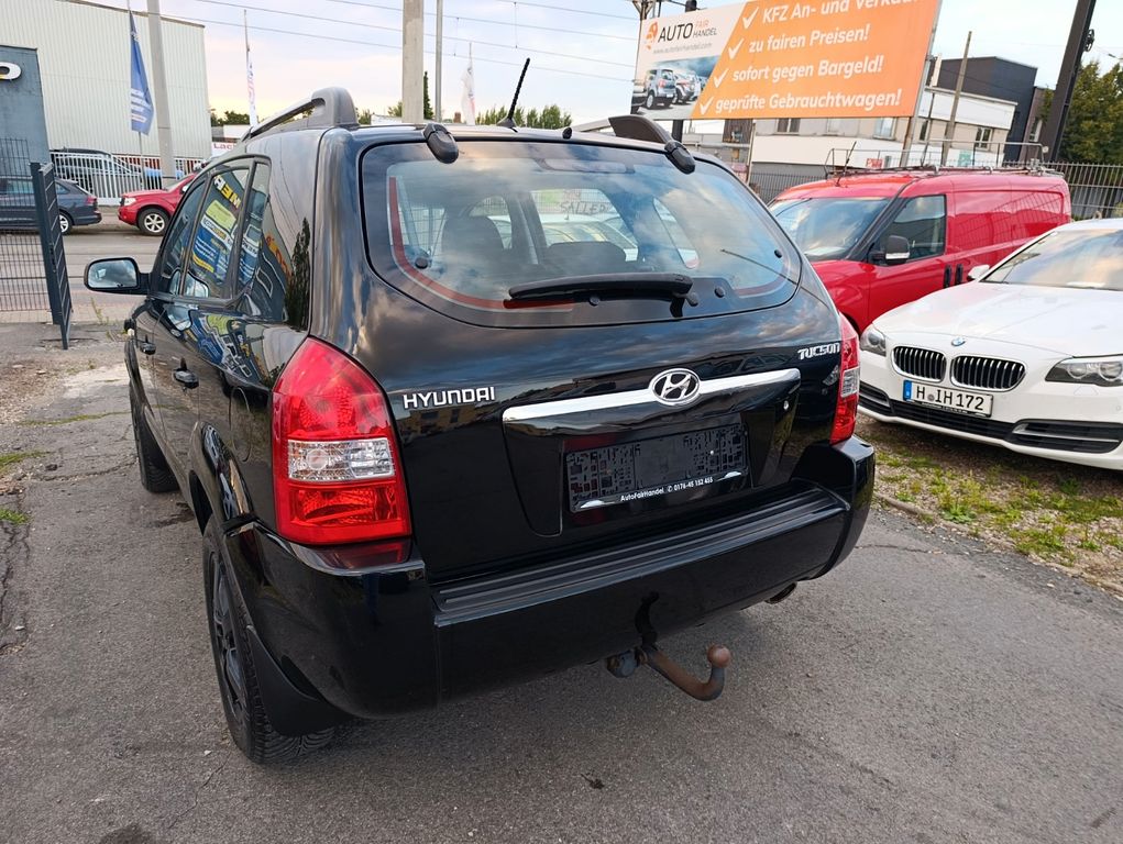 Hyundai Tucson Tucson 2.0 GLS*TÜV NEU*KLIMA*AHK*NUR 145TKM*ALUF