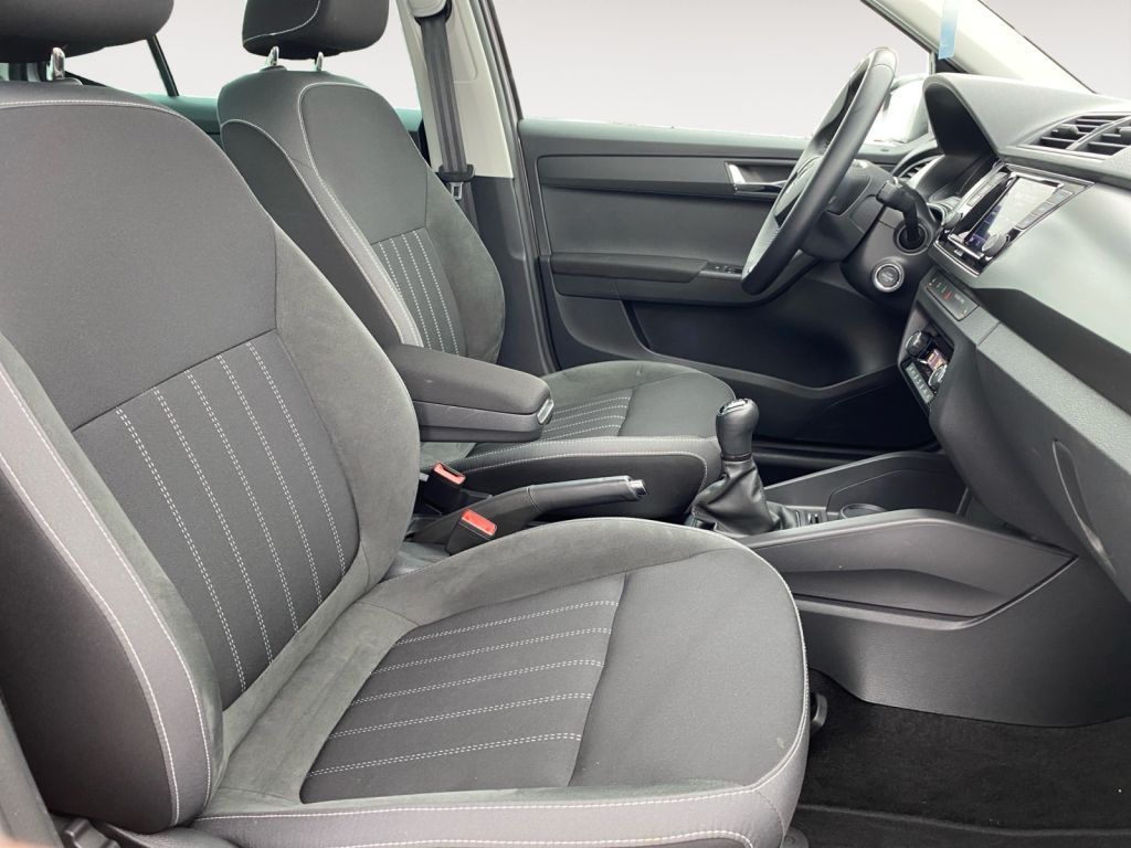 Fahrzeugabbildung SKODA Fabia 1.0 TSI Style