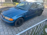BMW 318i E46 - BMW 318 aus 2000: 318i