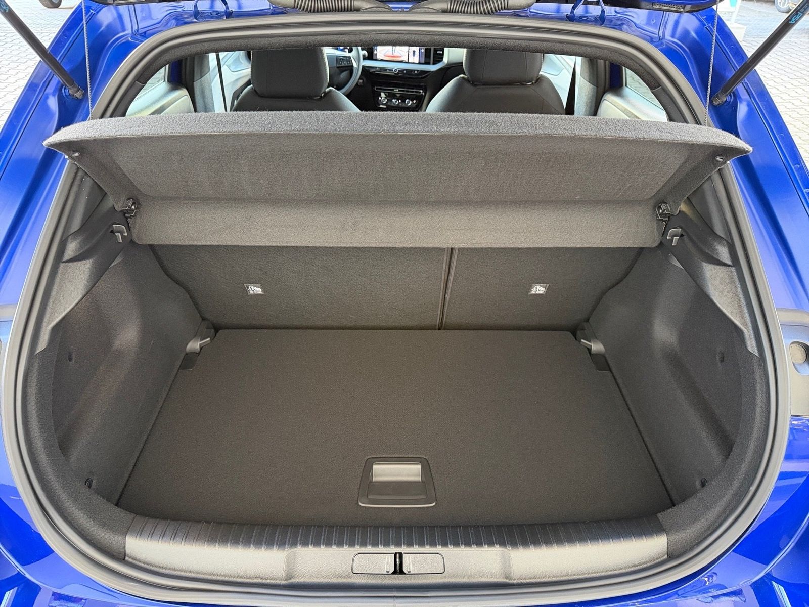 Fahrzeugabbildung Opel Mokka 1.2 Turbo Edition Kamera,LED,Navi,SHZ,PDC