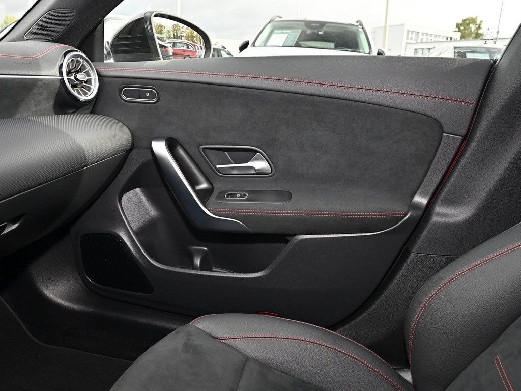 Mercedes-Benz CLA 250 e Coupé AMG Sport Premium NIGHT LED NAVI foto 17