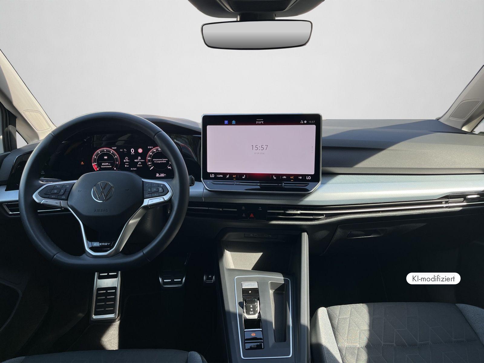 Volkswagen Golf VIII 1.5 eTSI,*1,49%*,ENERGY,IQ.LIGHT MATRI, миниатюра 3