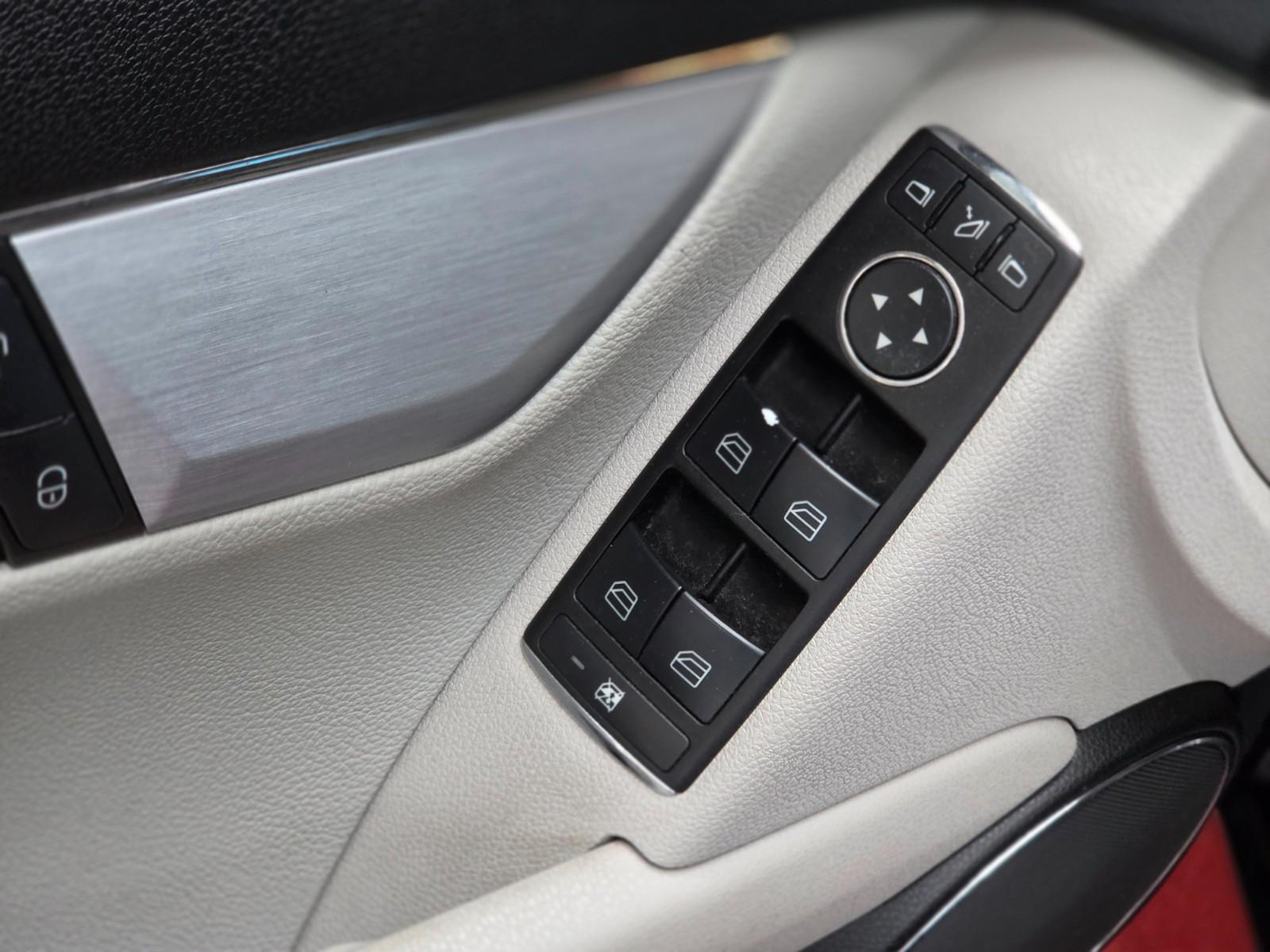 Mercedes-Benz C200 2008 — photo 14