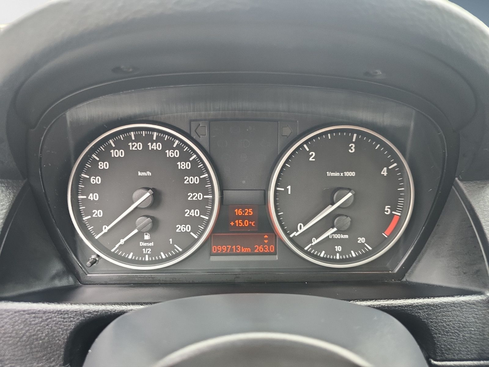 Fahrzeugabbildung BMW Baureihe X1 sDrive 18d,LEDER, PDC,SHZ,NAVi