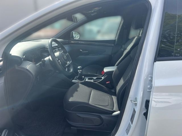 Fahrzeugabbildung Hyundai Tucson Advantage 2WD Navi Digitales Cockpit Soun