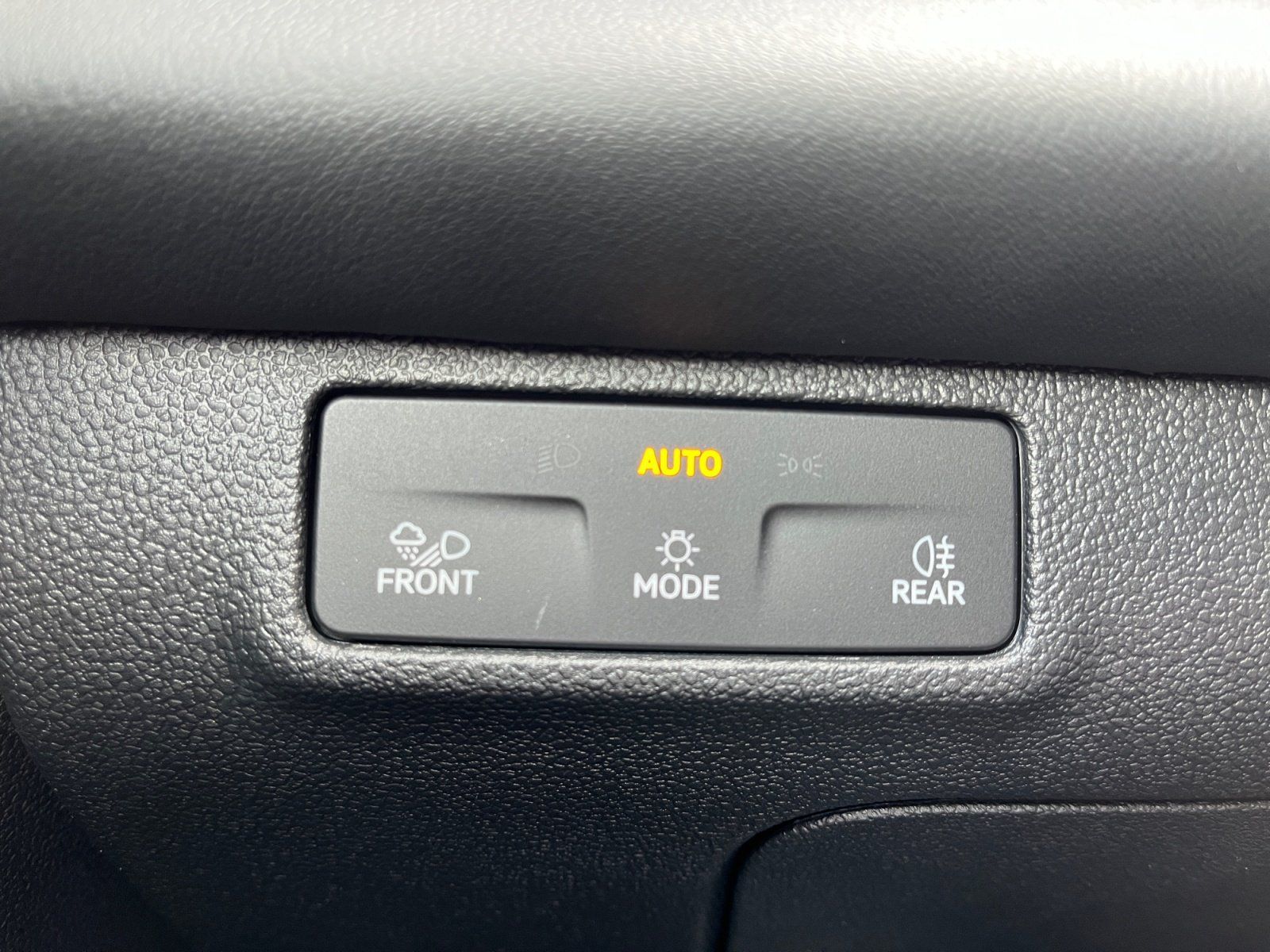 Volkswagen T-Roc - Bild 15