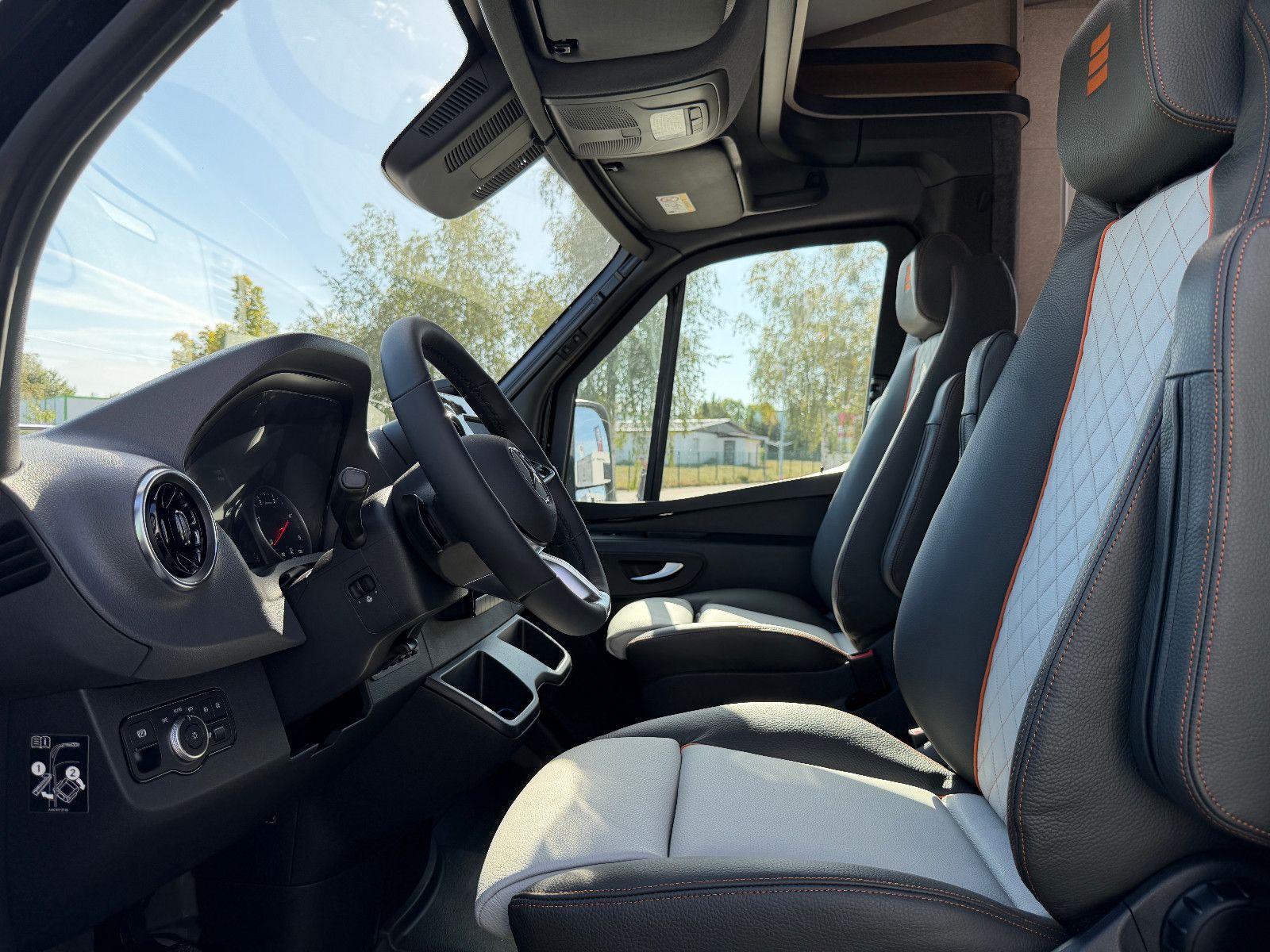 Fahrzeugabbildung HYMER / ERIBA / HYMERCAR ML-T 570 - Crossover - Modell 2027