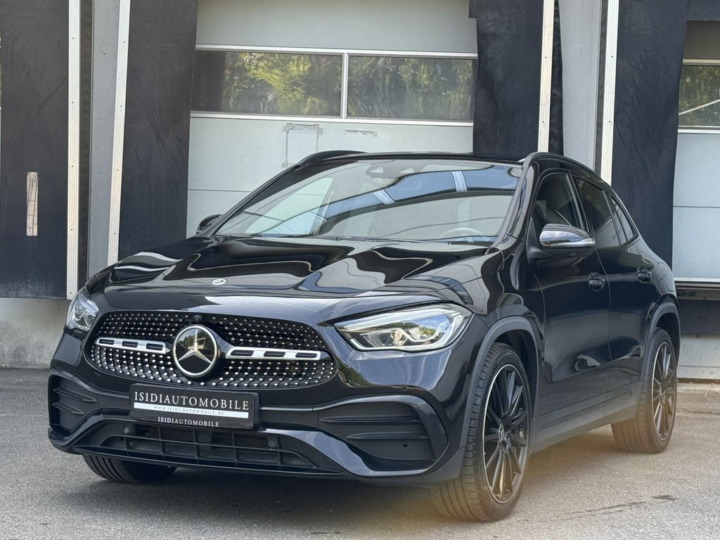 Mercedes-Benz GLA 220