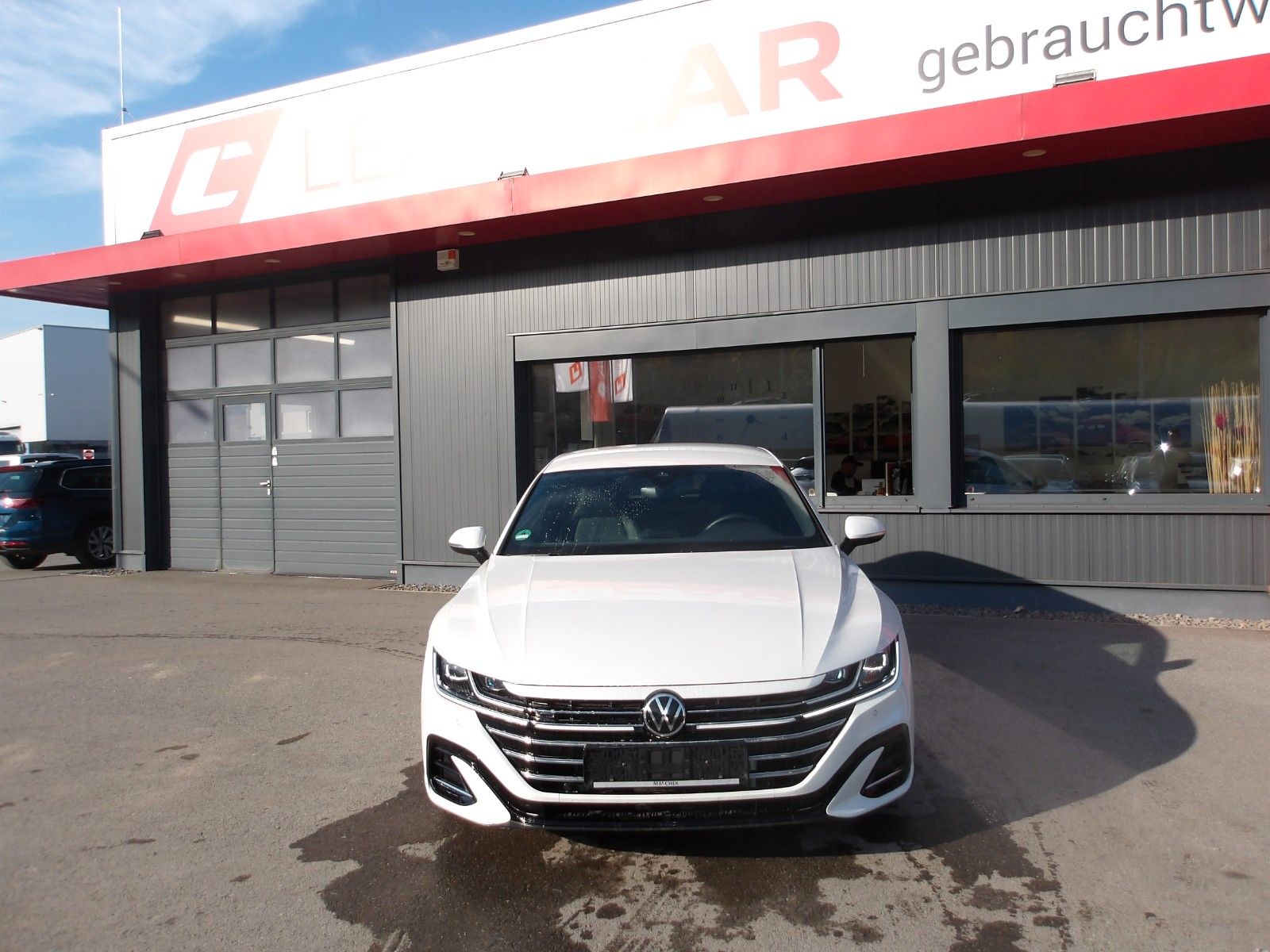 Volkswagen Arteon SB R-Line 4M. EXP € 22750.- imagem 2