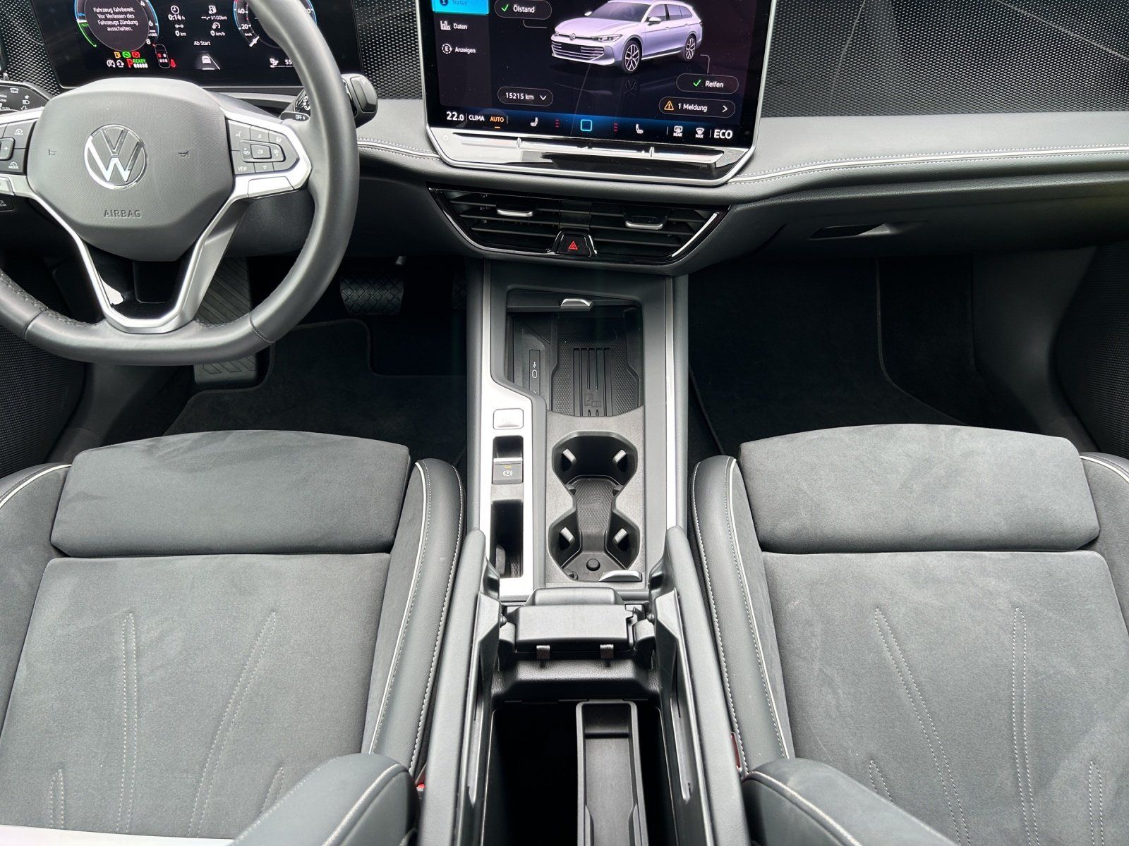 Volkswagen Passat Variant 1.5 TSI DSG eHybrid Business AHK foto 13