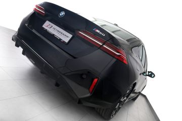 BMW i5 M60 xDrive M Sport DrivePro HUD H&K 360° 21"