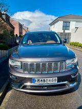Jeep Grand Cherokee 3.0l V6 MultiJet Summit TOPMODELL - Jeep Grand Cherokee Summit mit Diesel-Antrieb