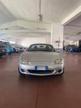 Mazda MX-5 1.6i 16V cat Mid - gebrauchte Mazda MX-5 aus dem Jahr 2002
