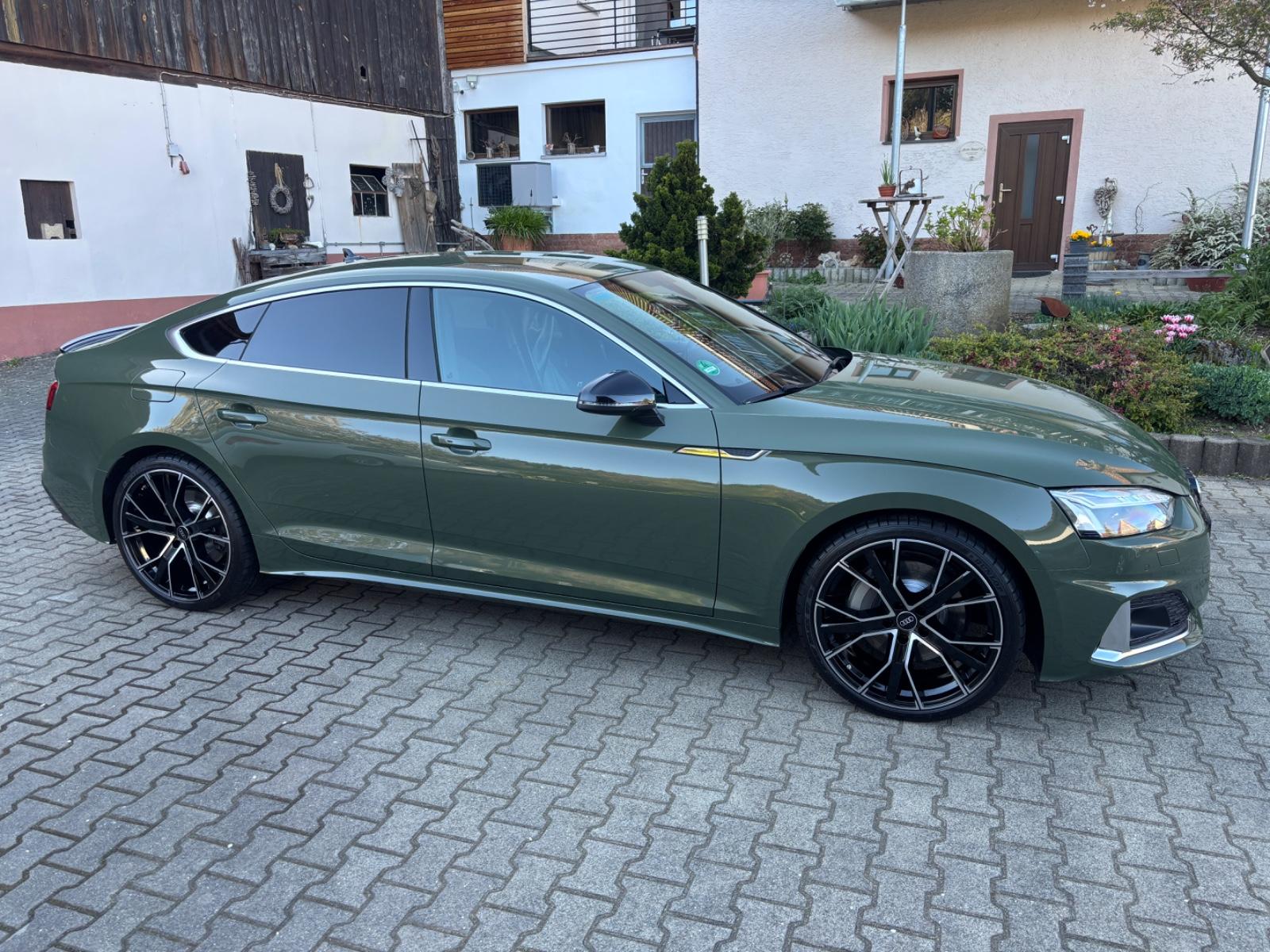 Audi A5 Sportb. 45 TFSI qu.Matrix-LED,AHK,Standh.,8x