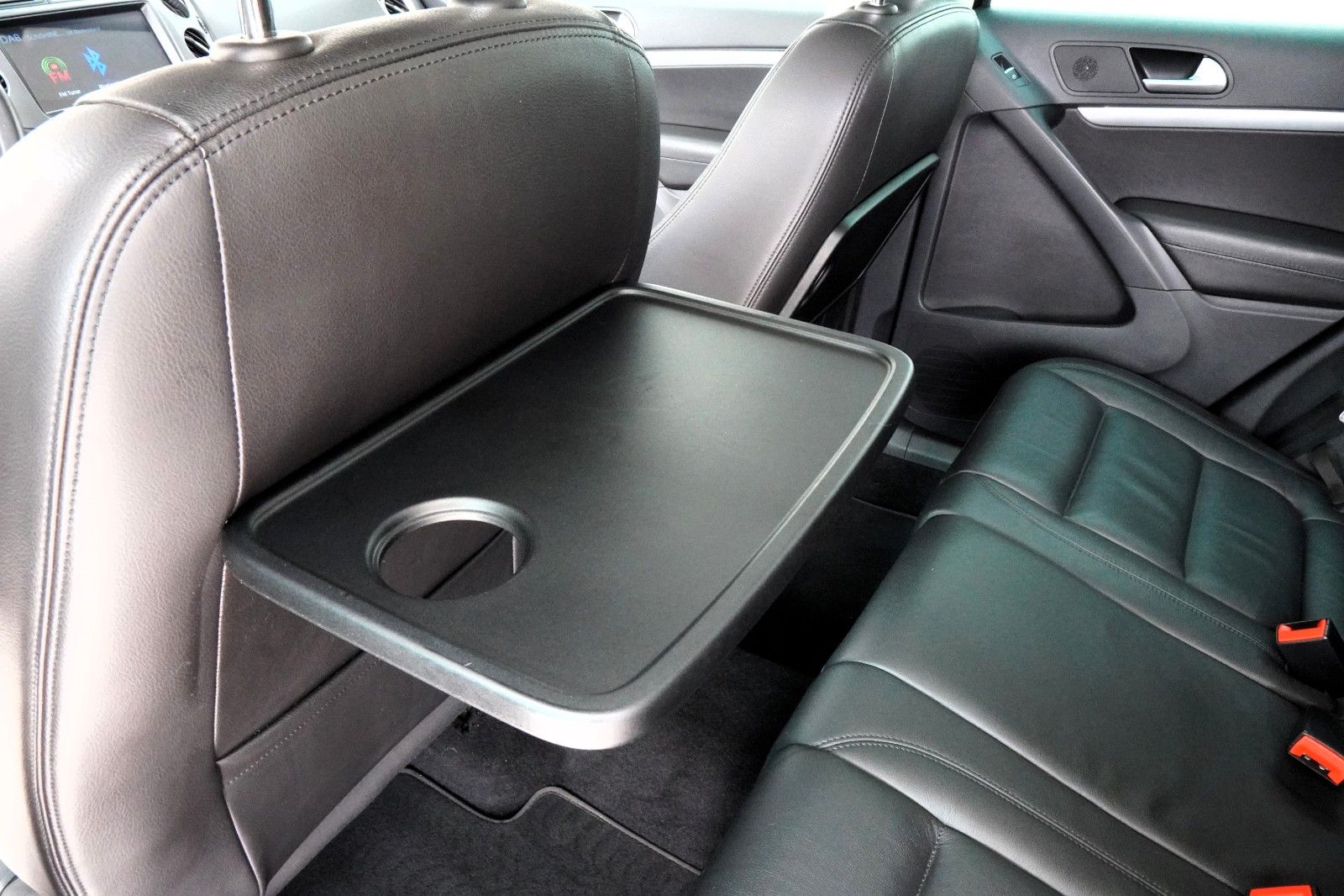 Fahrzeugabbildung Volkswagen Tiguan Sport & Style 4Motion*Aut.*Navi*Leder*AHK
