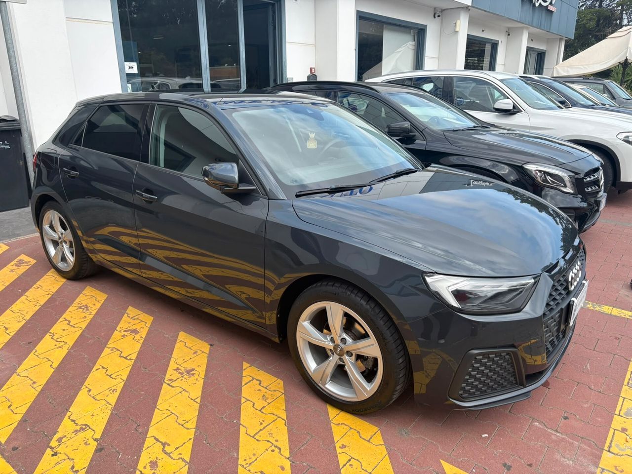 Audi A1 SPB 30 TFSI S tronic Admired imagem 2