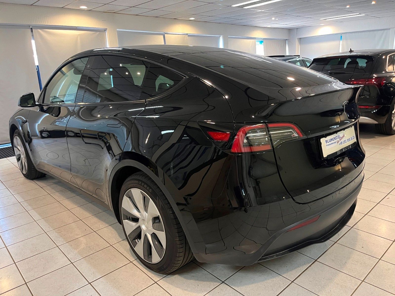 Tesla Model Y RWD+AHK kaufen auch Tesla an+ imagem 2