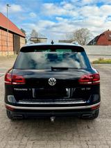 Volkswagen VW Touareg Executive EZ 01/2018 | Unfallfrei - gebrauchte VW Touareg aus dem Jahr 2018