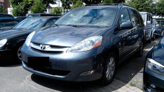 Toyota Sienna AWD Limited Multimedia Leder