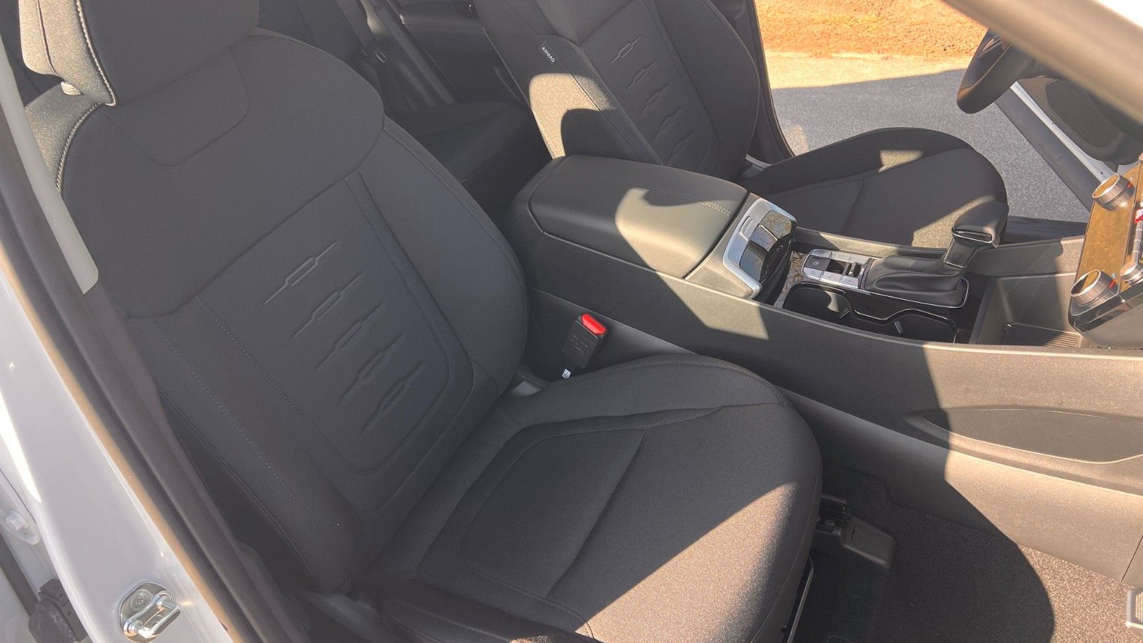 Fahrzeugabbildung Hyundai TUCSON 1.6 CRDi Select FL *Nav*Totwinkl*ACC*LED*