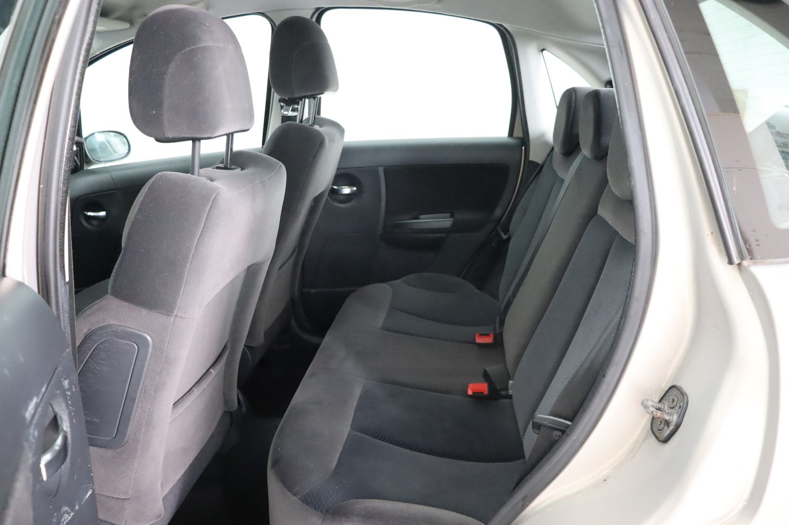 Fahrzeugabbildung Citroën C3 1.4 16V SensoDrive Exclusive