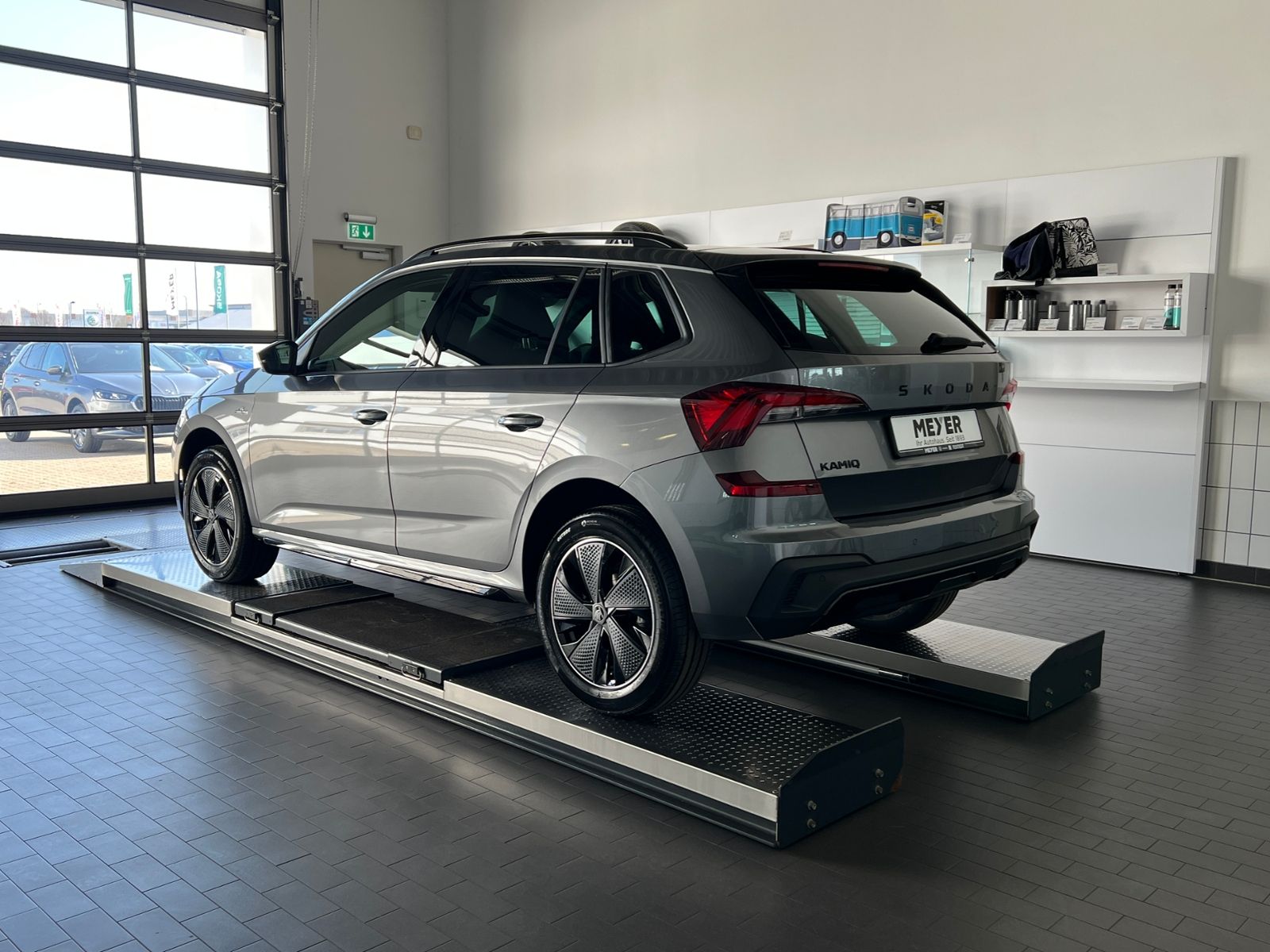 Fahrzeugabbildung SKODA Kamiq Monte Carlo 1.0 TSI DSG *AHK, Matrix-LED*