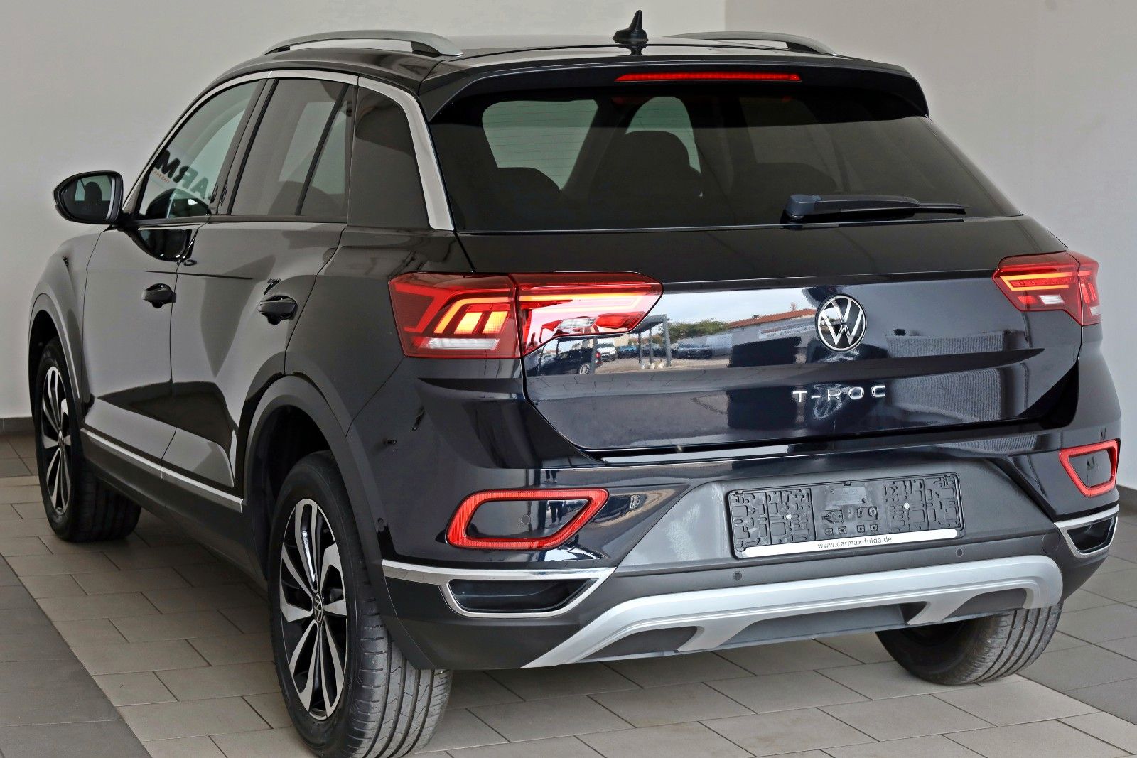 Fahrzeugabbildung Volkswagen T-Roc Style T.Leder,Navi,LED,ACC,SH,PDC,SR+WR