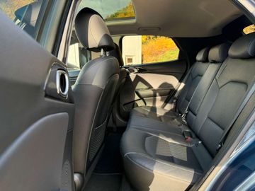 Kia XCeed 1.6T DCT7 Platinum Glasdach Navi