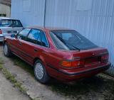 Toyota Carina - Toyota Carina mit Benzin-Antrieb: Limousine