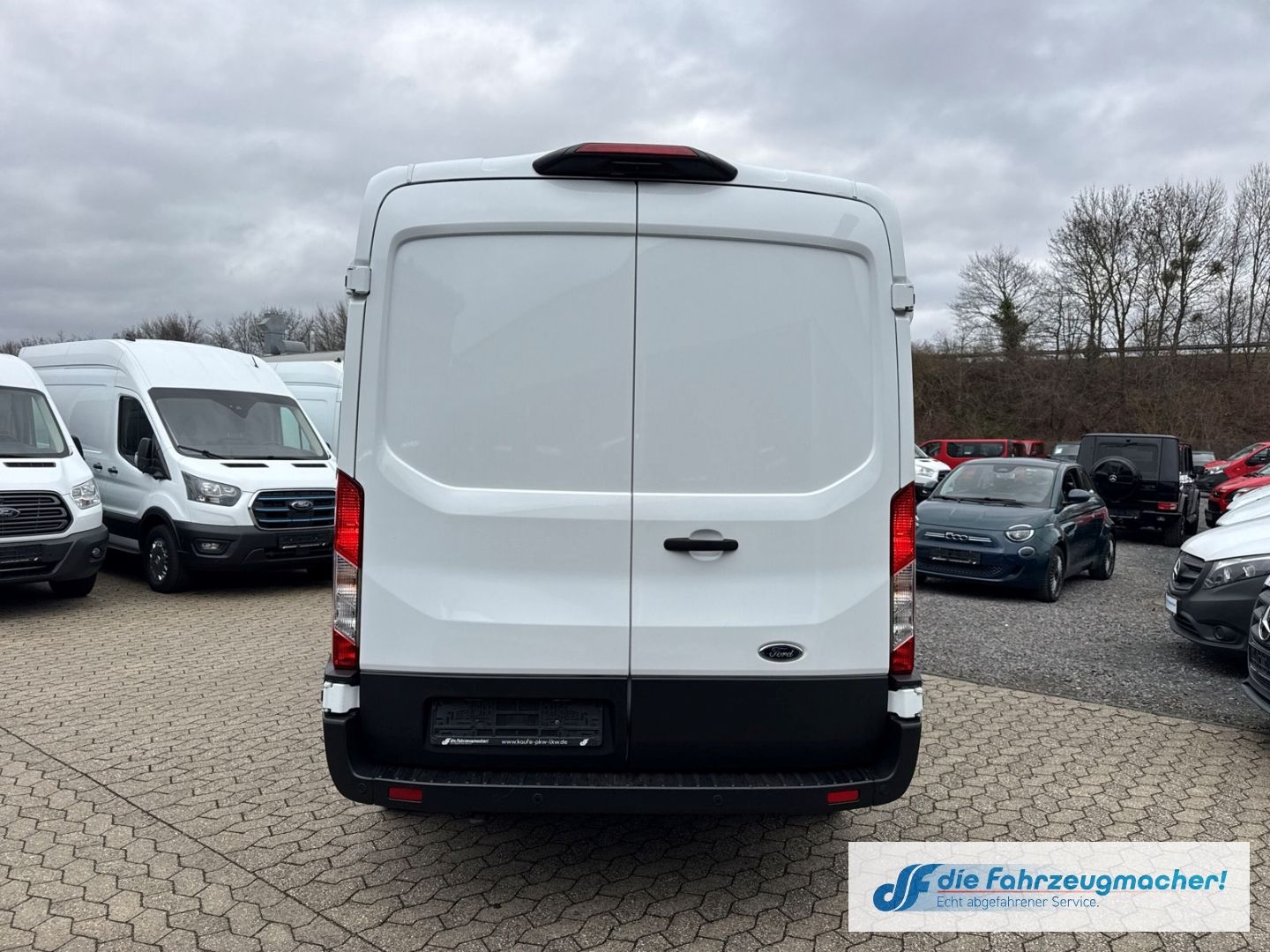 Fahrzeugabbildung Ford Transit Kasten Werkstatteinr. L2 3,5t Navi CarPl