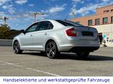 Skoda Rapid 1.2 TSI / Sportsitze / 1. Hand - silberne Skoda Rapid