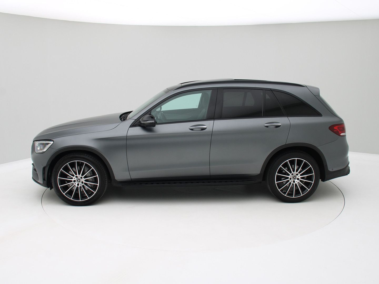 Mercedes-Benz GLC 300 4MATIC AMG Pano, keyless, 360° Camera, S imagem 2