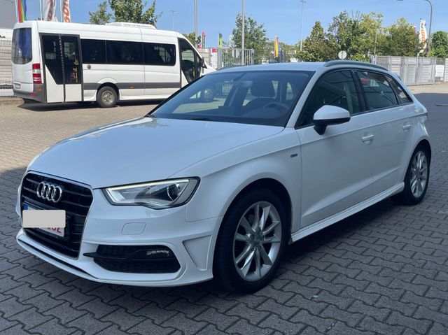 Audi A3 1.4 Sportback Attraction*S-LINE*XENON*KLIMA*