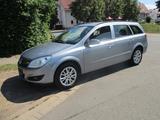 Opel Astra 1.6 Edition/Wenig KM!TÜV NEU/AHK* - Opel Astra aus 2009: Kombi