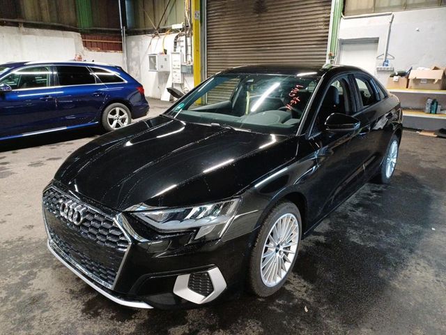 Audi A3 30 TFSI Advanced *VIRTUAL*PARK*NAVI*SHZ