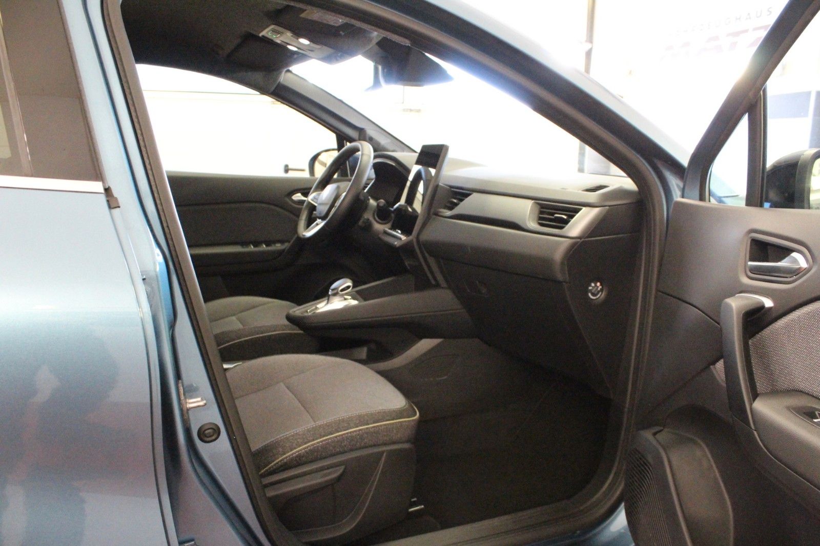 Fahrzeugabbildung Renault Symbioz E-Tech Full Hybrid 145 Techno *Winterp.*